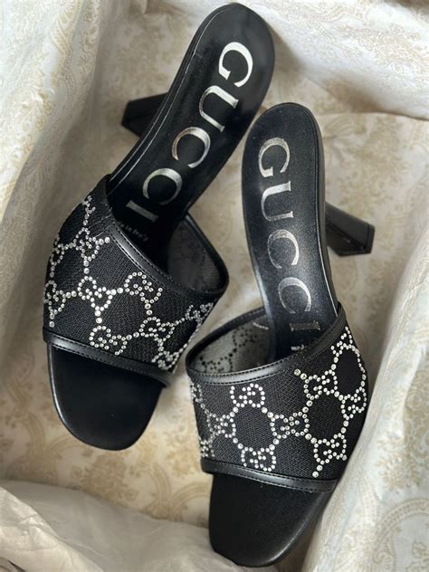 gucci whatsapp number